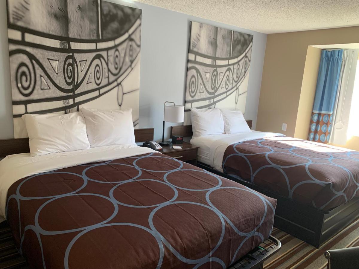 Hotel Super 8 By Wyndham Joliet Extérieur photo