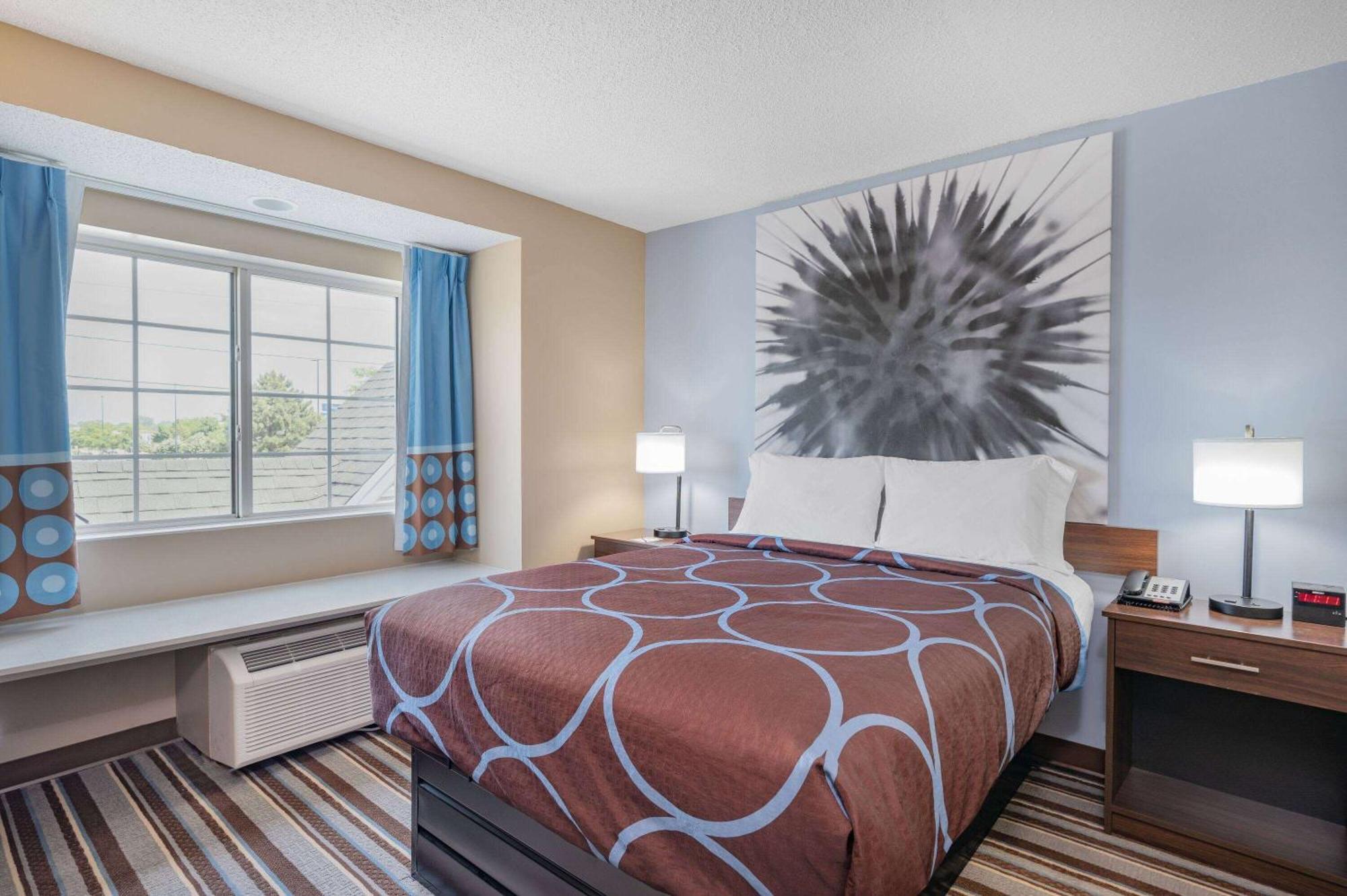 Hotel Super 8 By Wyndham Joliet Extérieur photo