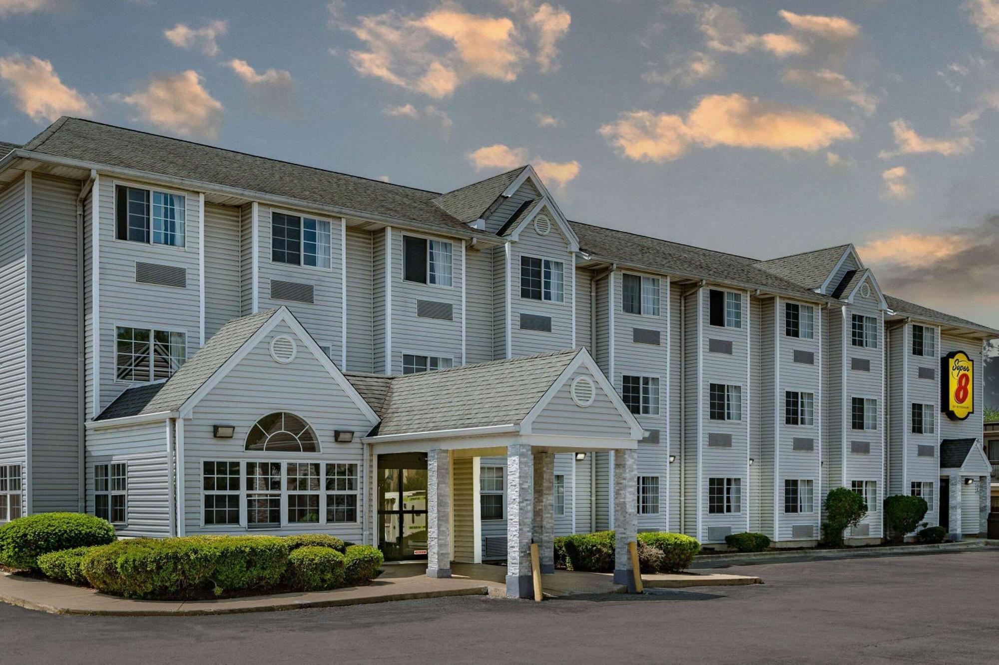 Hotel Super 8 By Wyndham Joliet Extérieur photo