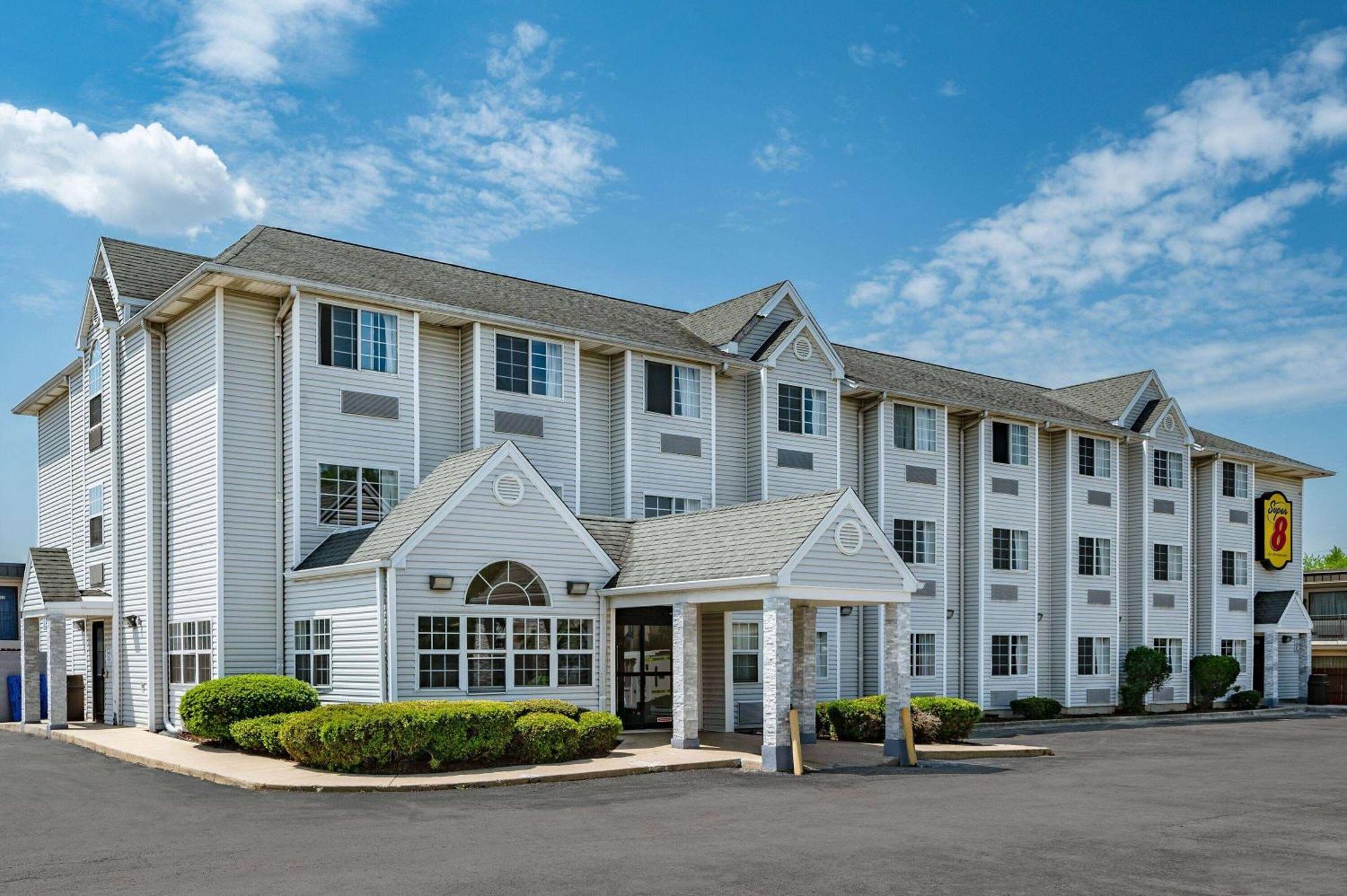 Hotel Super 8 By Wyndham Joliet Extérieur photo