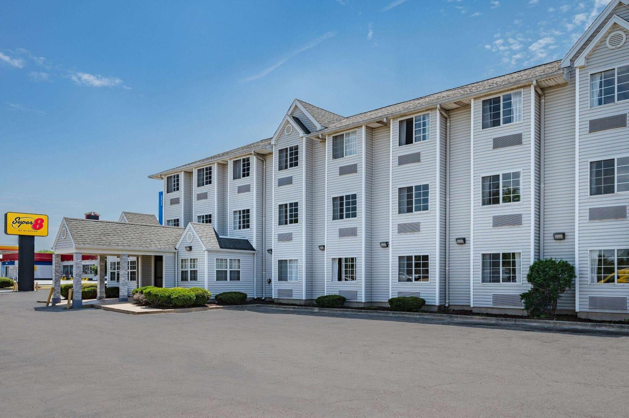 Hotel Super 8 By Wyndham Joliet Extérieur photo